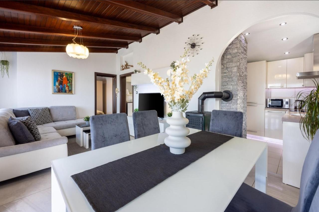 Apartments Lino Selce Exterior photo